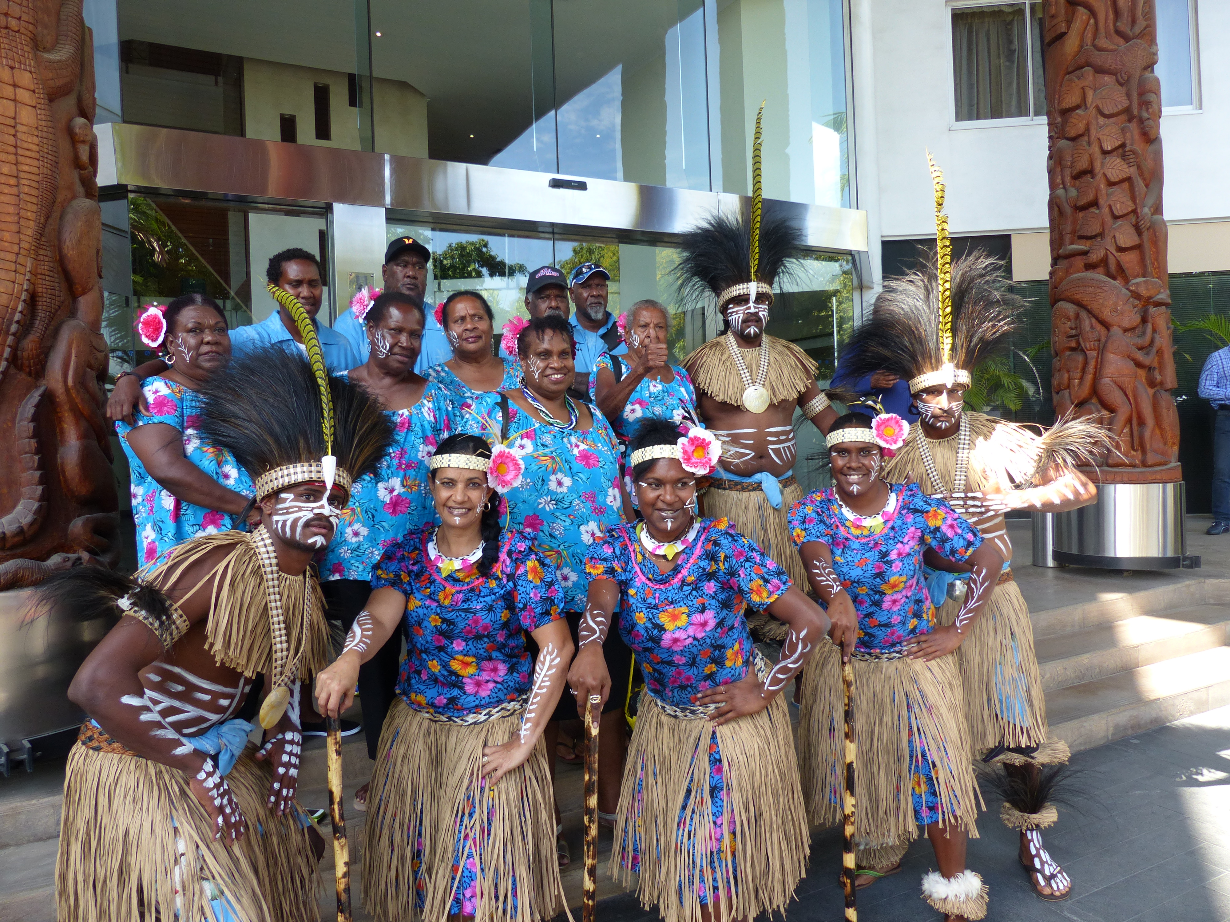 Naygayiw Gigi dance troupe.